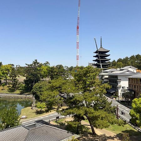 Nara Visitor Center And Inn Exterior photo